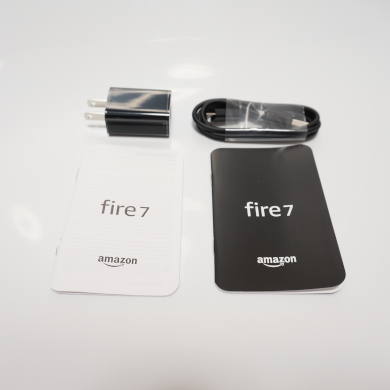 Amazon Fire 7タブレットの付属品