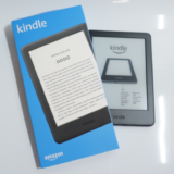 【Kindle（2019年モデル）レビュー】安くて手軽に電子書籍を楽しめるエントリーモデル